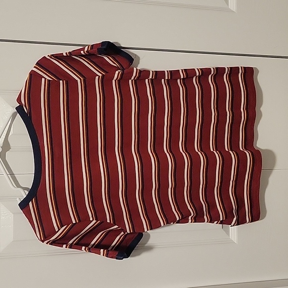 Van T - Picture 2 of 3